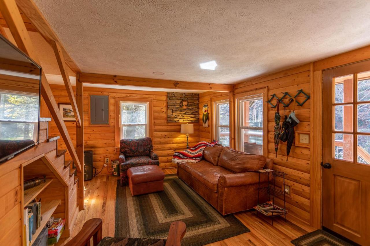Hidden Cabin On Old Field Creek Fleetwood Exterior foto