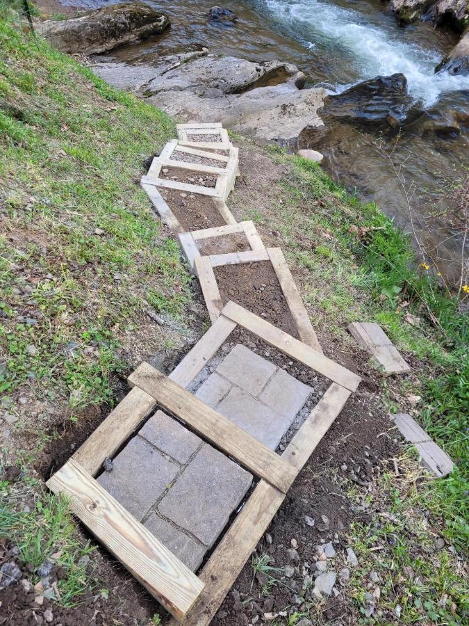 Hidden Cabin On Old Field Creek Fleetwood Exterior foto