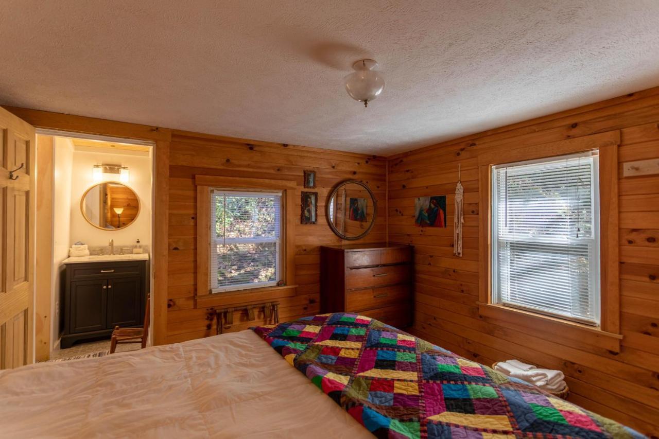 Hidden Cabin On Old Field Creek Fleetwood Exterior foto